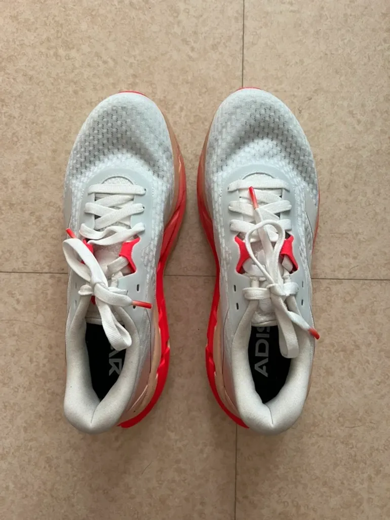 Used Adidas Adistar 4 W bike — image 3 of 8
