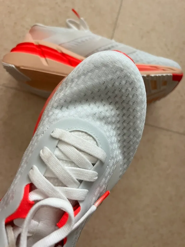 Used Adidas Adistar 4 W bike — image 4 of 8