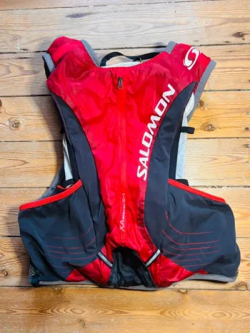 Käytetty Salomon XA Skin Pro 10 Running Accessories