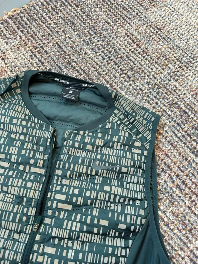Tweedehands Nike Run down vest bike — afbeelding 11 van 14