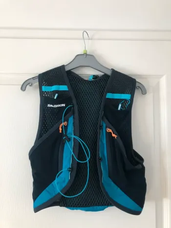 Brugt Salomon Activ skin 12l Running Accessories