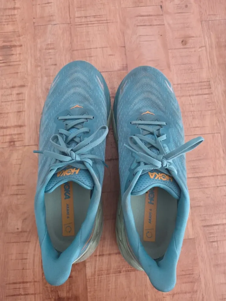 Hoka Arahi 6 bike d'occasion — image 2 sur 5