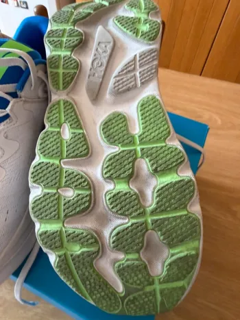 Used Scarpa HoKA bike — image 3 of 7