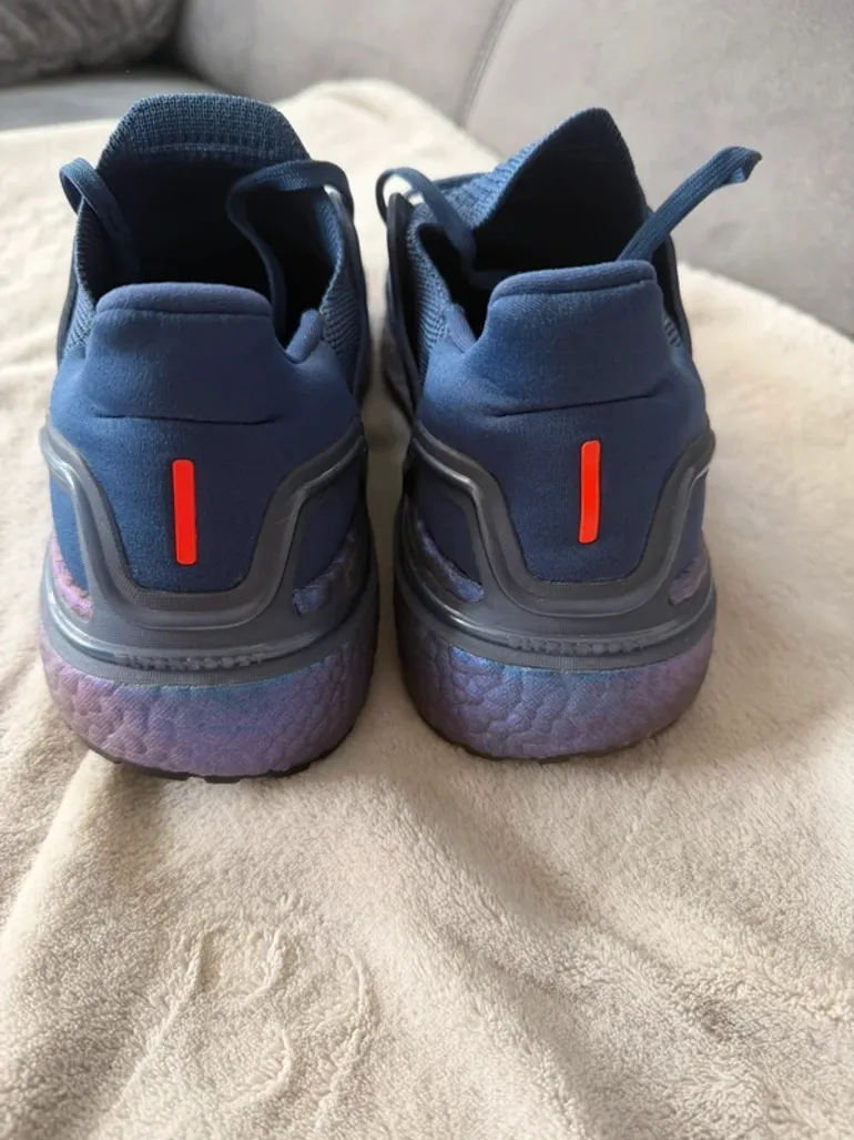 Adidas Ultraboost 20 bike d'occasion — image 3 sur 5