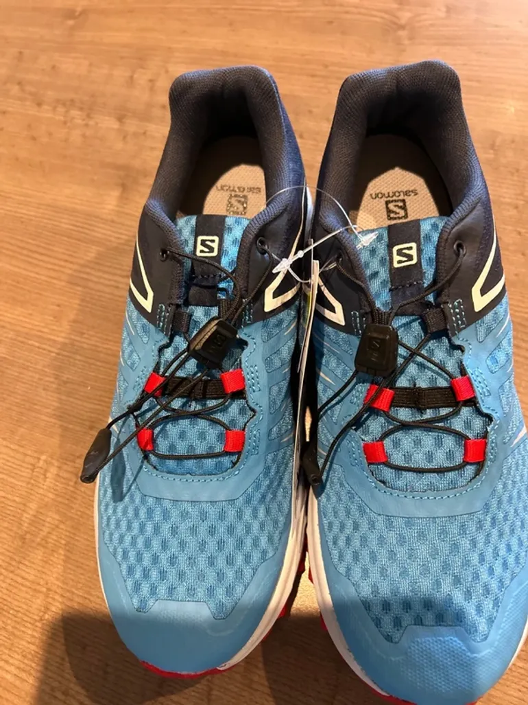 Used Salomon Trailrunning Schuhe 41 1/3 bike — image 2 of 7