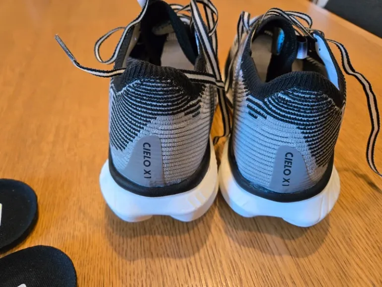 Brugt Hoka Cielo X1 bike — billede 4 af 11