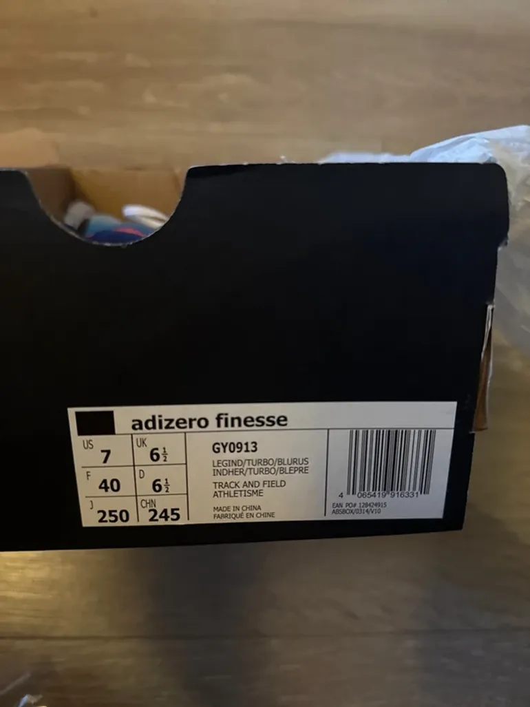 Adidas adizero finesse bike usato — immagine 2 di 4