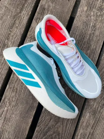 Used Adidas Hyperboost Edge bike — image 2 of 4