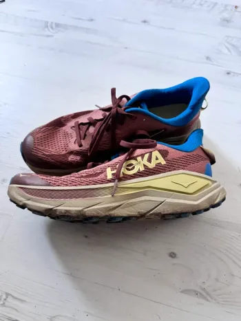 Used Hoka Challenger 8 bike — image 2 of 10