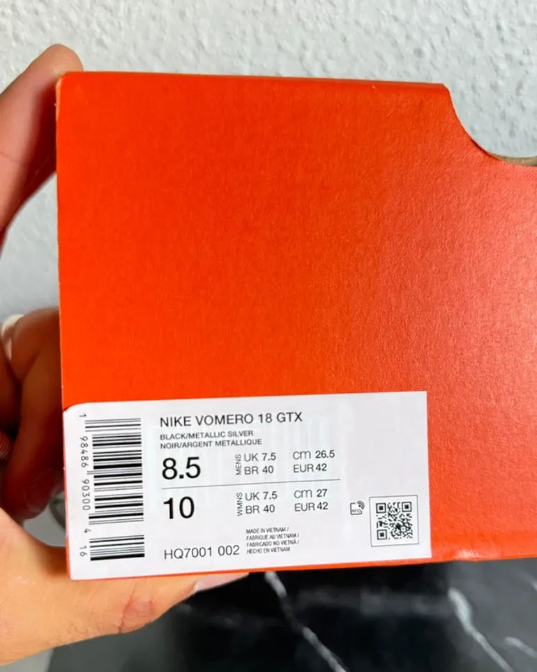 Nike Vomero 18 GTX bike usato — immagine 10 di 10