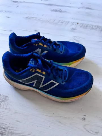 New Balance 1080 Running Shoes usato