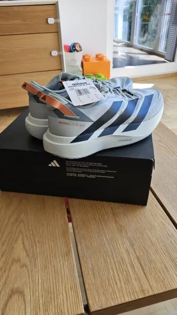 Käytetty Adidas Adizero Evo SL ATR Running Shoes
