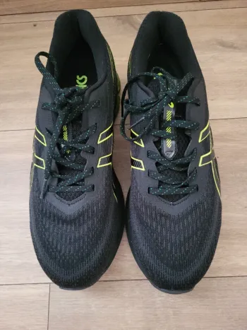 Used Asics Baskets bike — image 2 of 6