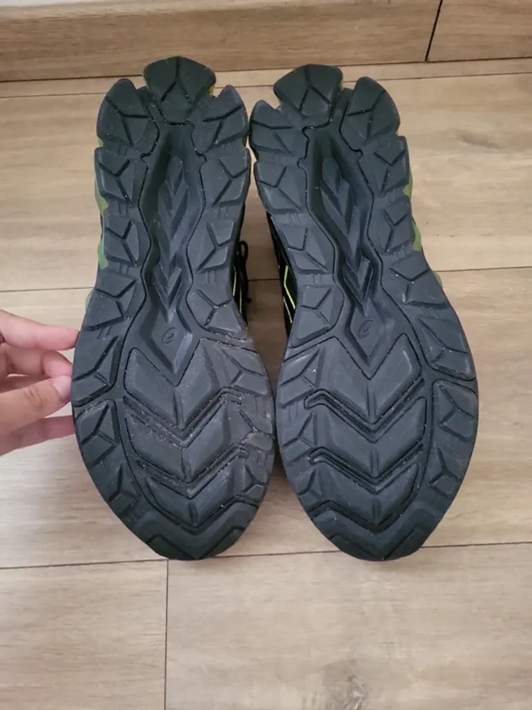 Used Asics Baskets bike — image 5 of 6