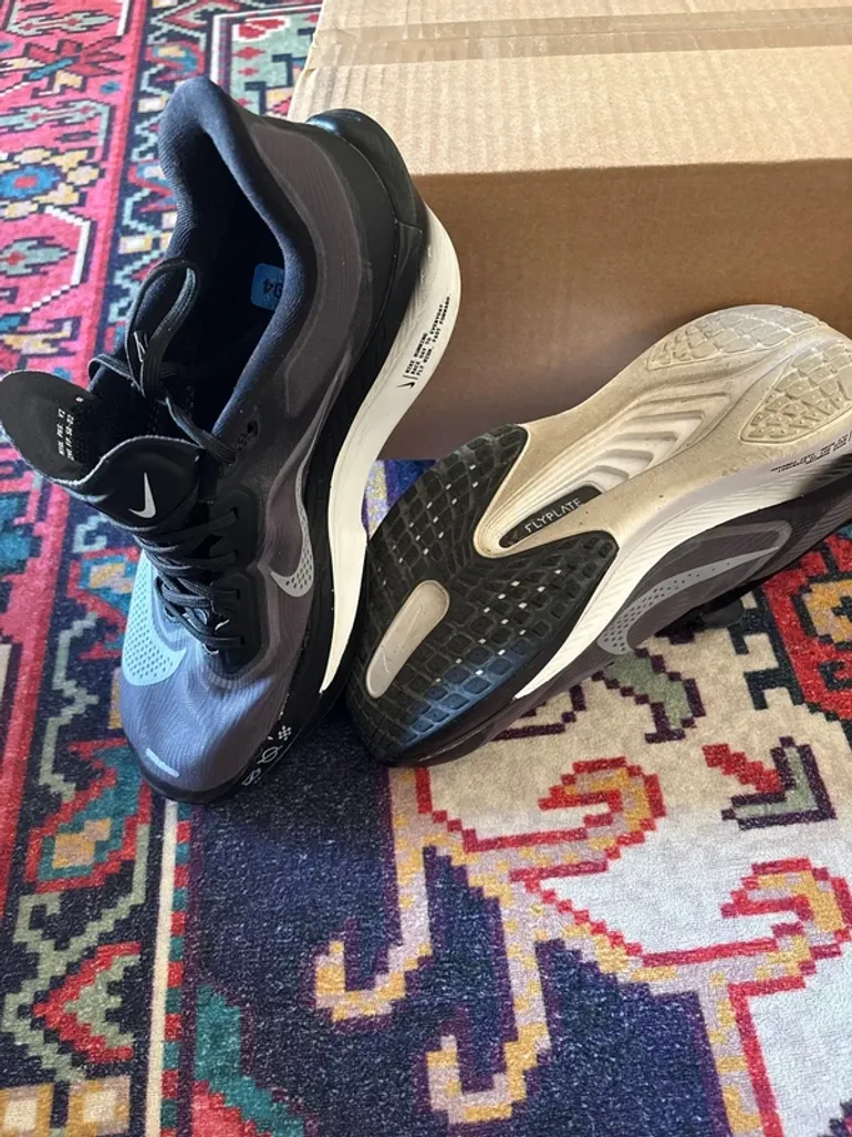 Used Nike Zoom Fly 6 ZoomX bike — image 8 of 15