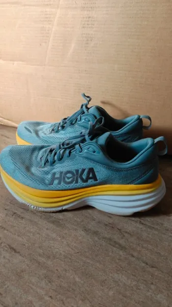 Hoka Bondi 8 Wide Running Shoes usato