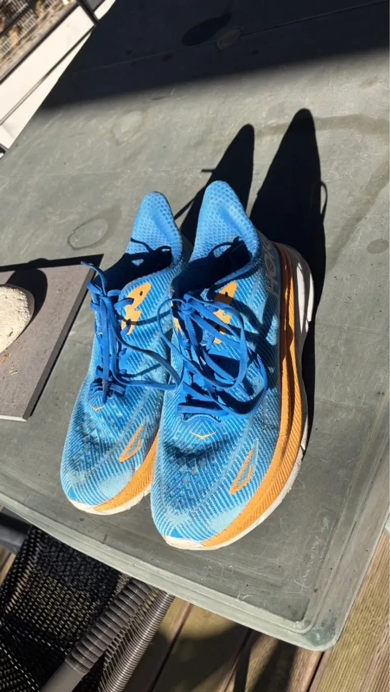 Used Hoka Clifton 9 bike — image 4 of 4