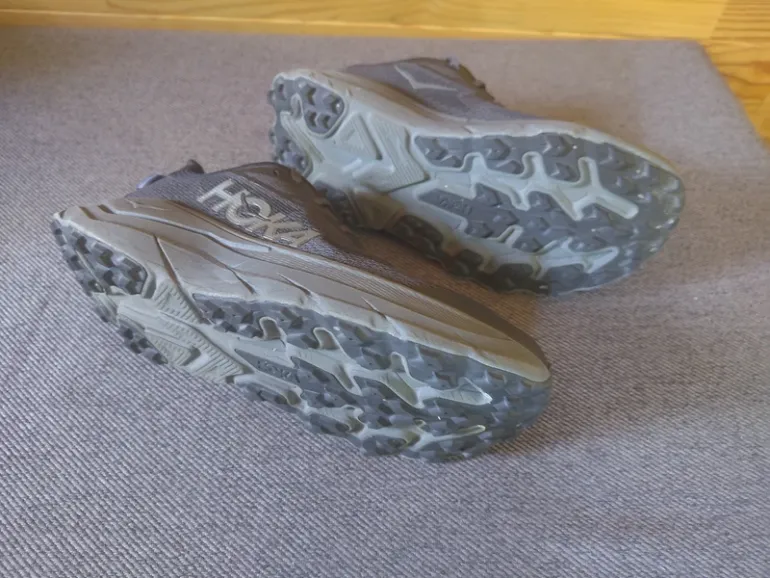 Used Hoka Challenger 8 bike — image 4 of 9