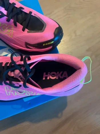 Hoka Mafate 5 bike usato — immagine 3 di 4