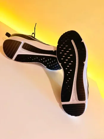 Nike running shoes Running Shoes usato