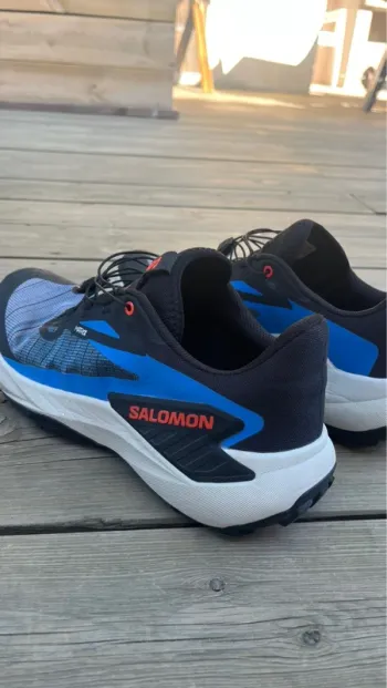 Tweedehands Genesis Matryx Running Shoes