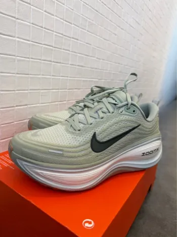 Brugt Nike Vomero Running Shoes