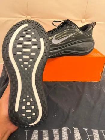 Nike Vomero Plus CM bike usato — immagine 2 di 5