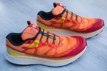 Salomon Ultra Glide 2 Running Shoes d'occasion