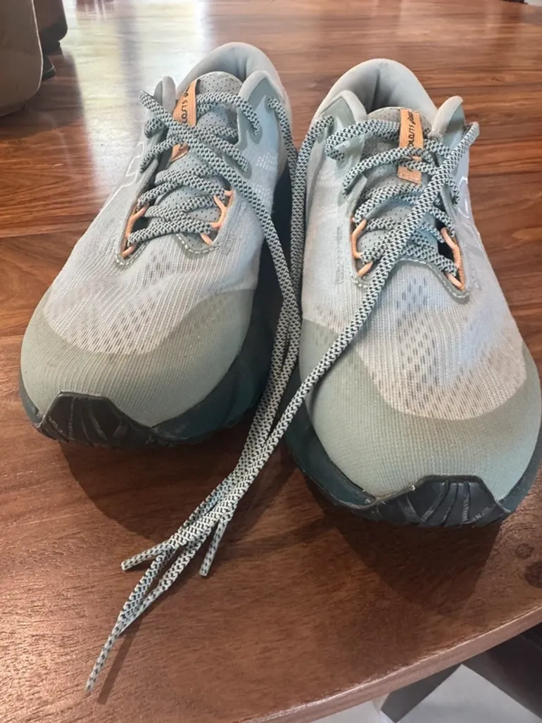 Käytetty Asics Novablast 5 TR bike — kuva 4 / 8