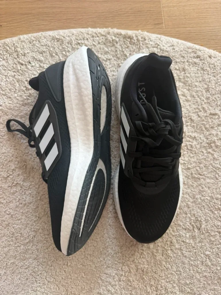Used Adidas Pureboost bike — image 2 of 10