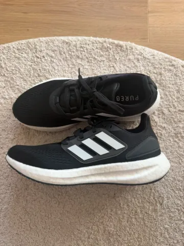 Brugt Adidas Pureboost Running Shoes