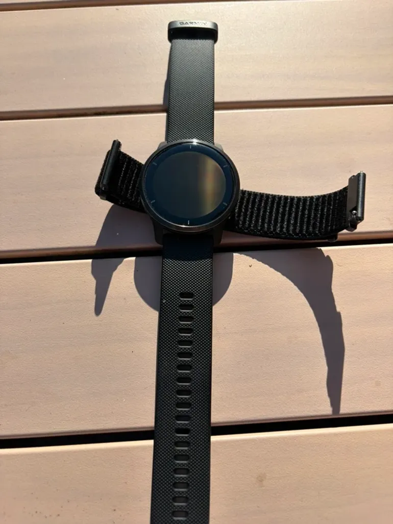 Used Garmin Venu 2 bike — image 2 of 3