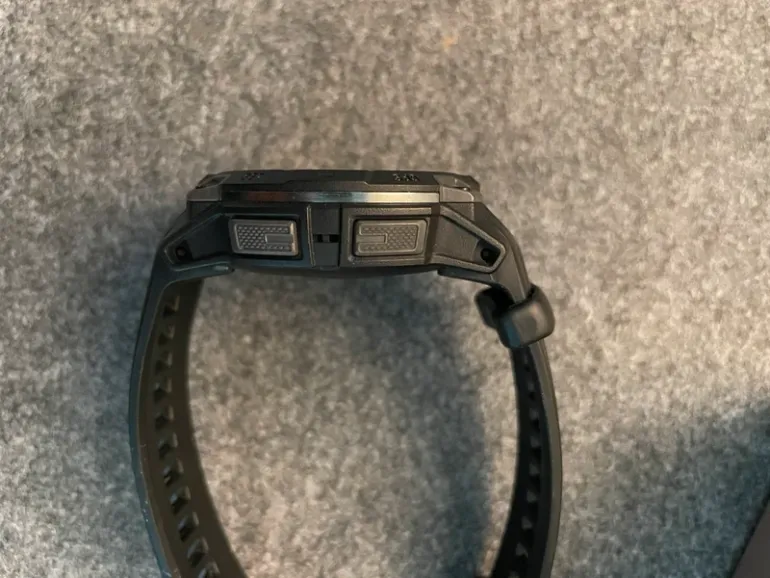 Garmin Instinct 3 AMOLED bike d'occasion — image 3 sur 4