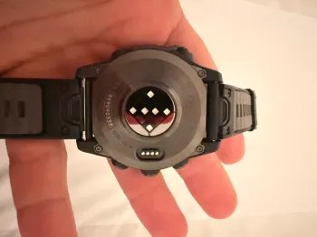 Used Garmin fenix 8 amoled bike — image 4 of 10