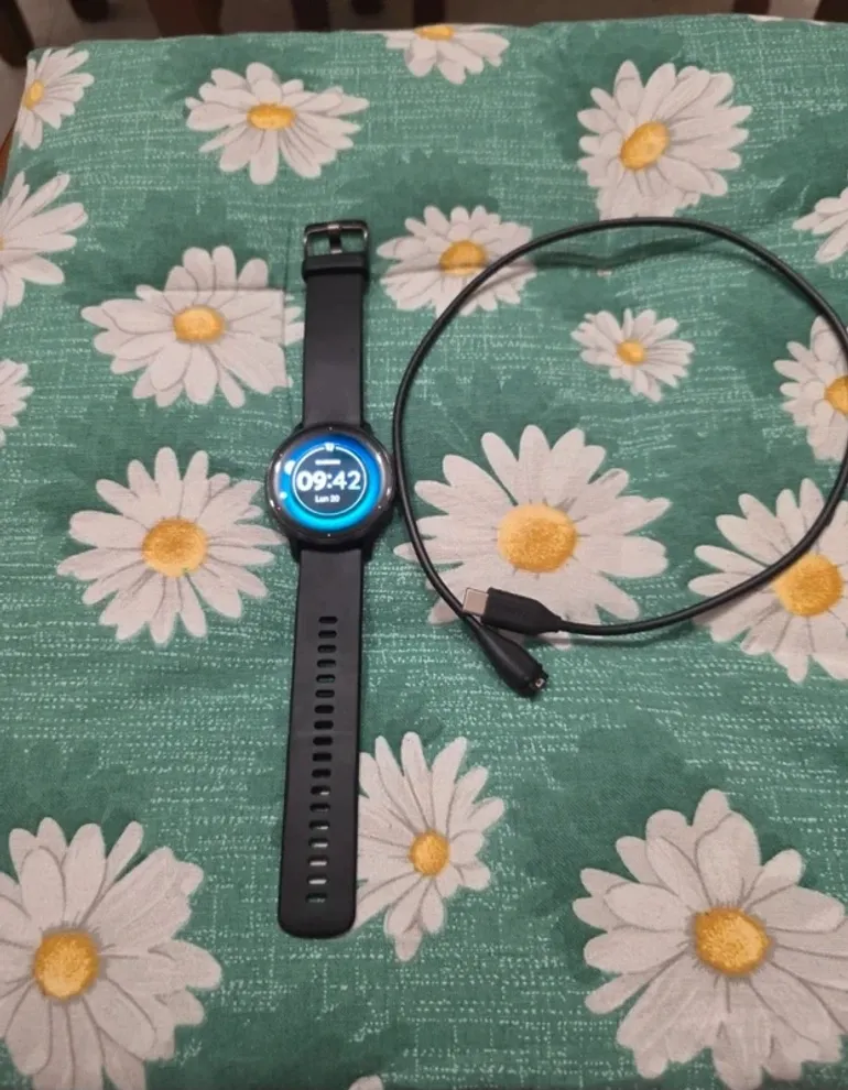 Used Garmin Venu 3 bike — image 6 of 12