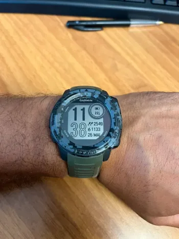 Garmin Instinct Solar Electronics d'occasion