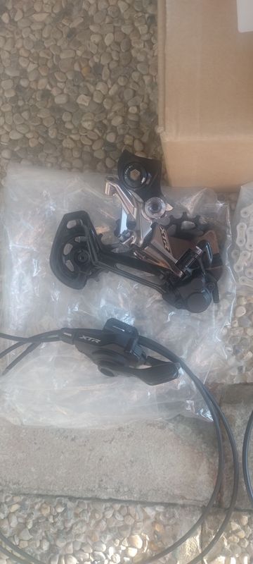 Used Shimano XTR Groupset 2022 bike — image 7 of 22