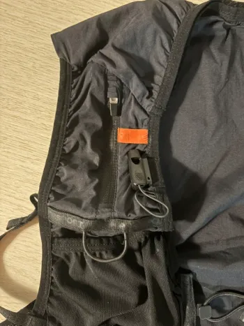 Brugt Compressport Vest 10L bike — billede 7 af 10