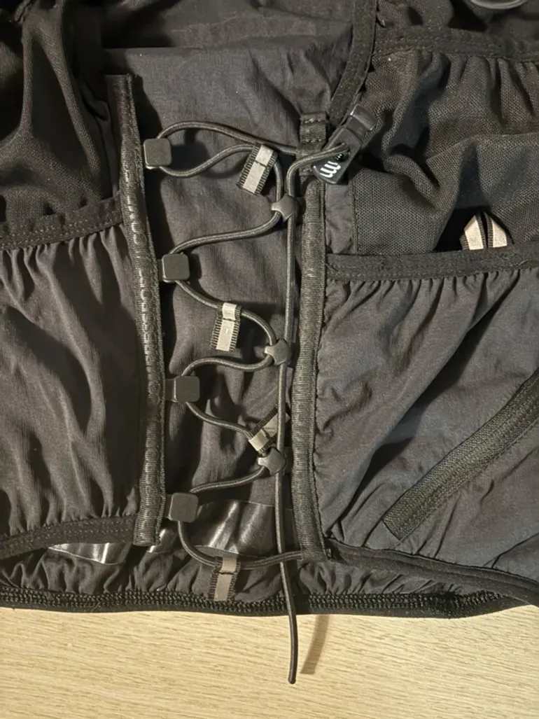 Brugt Compressport Vest 10L bike — billede 5 af 10