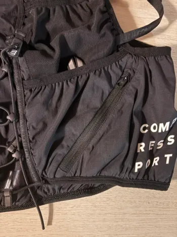 Brugt Compressport Vest 10L bike — billede 8 af 10