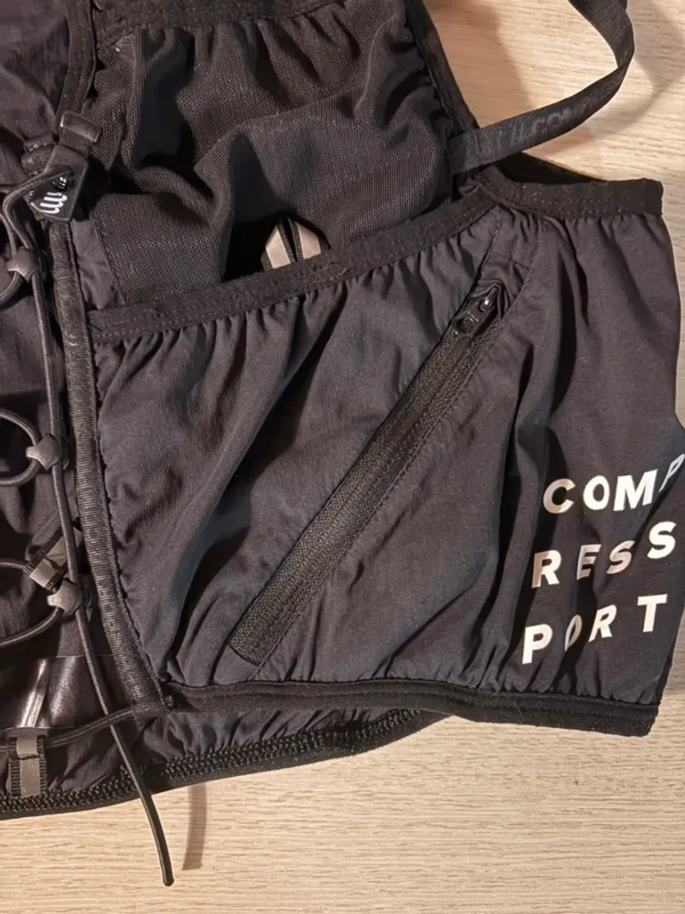 Brugt Compressport Vest 10L bike — billede 8 af 10