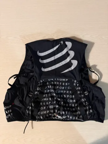 Brugt Compressport Vest 10L bike — billede 2 af 10