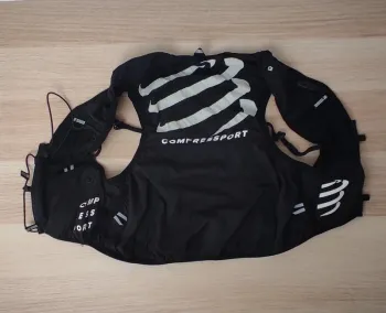 Used Compressport Evo 10 Running Accessories
