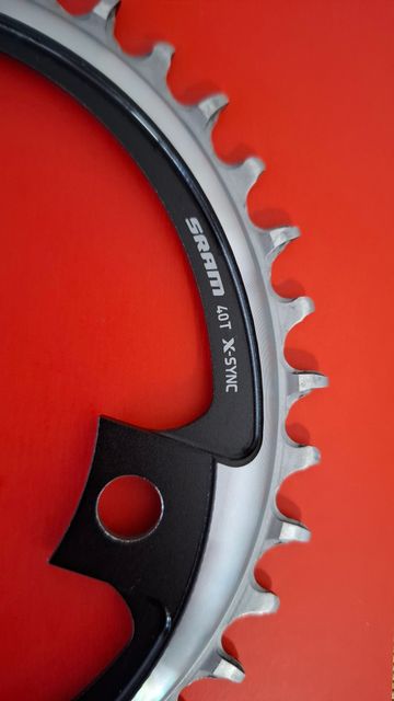 Brugt Sram Red Chainring 40T 107 BCD 2024 bike — billede 2 af 3