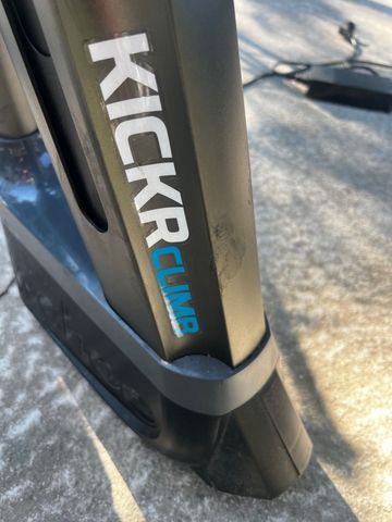Used Wahoo kickR bike — image 1 of 3