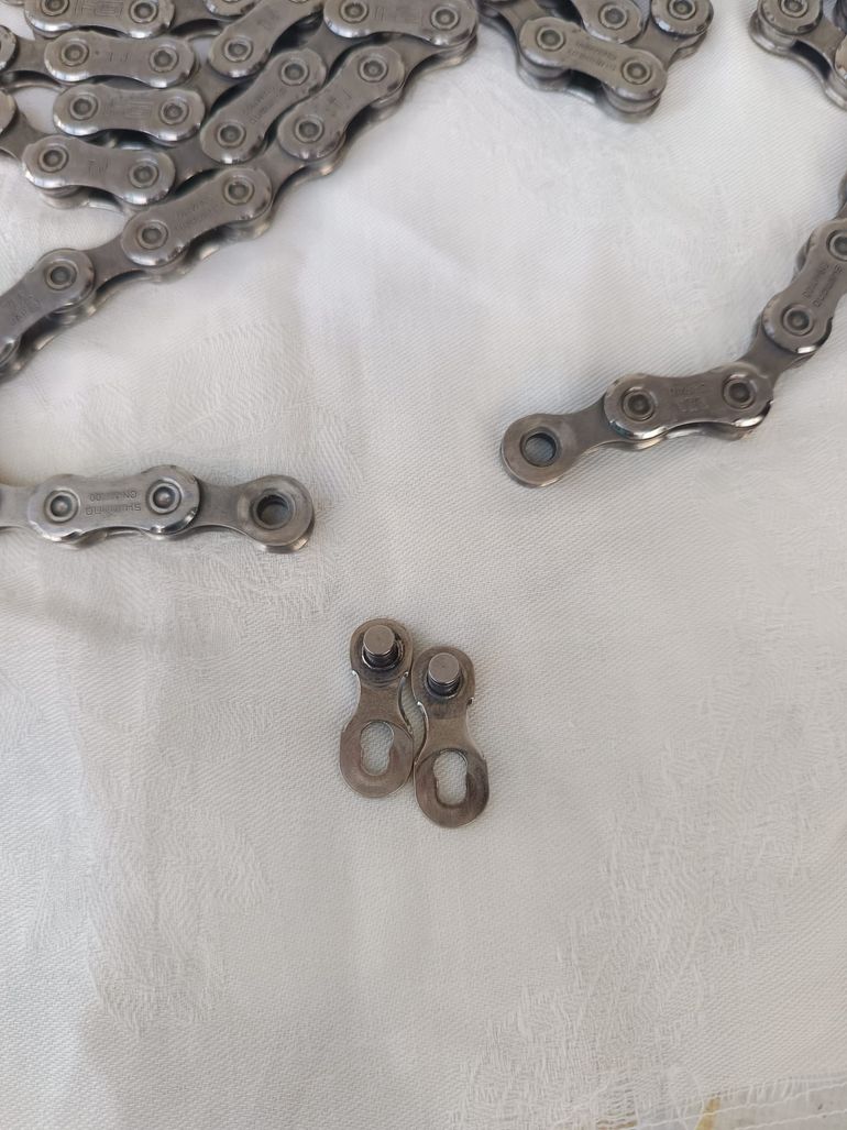 Used Shimano 105 12S Crank bike — image 8 of 11