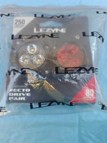 Brugt Lezyne Zecto drive pair 250 lumen Cycling Accessories