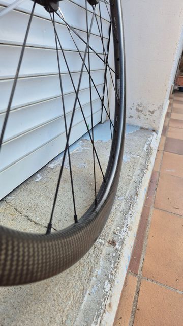 Used Mavic Cosmic SL Wheels 2023 bike — image 5 of 5