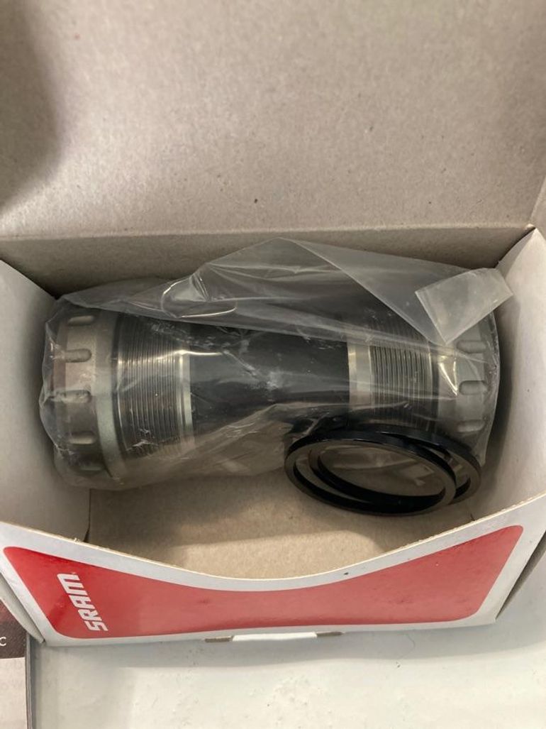 Used Sram Boîtier pédalier  AM BB GXP bike — image 3 of 3