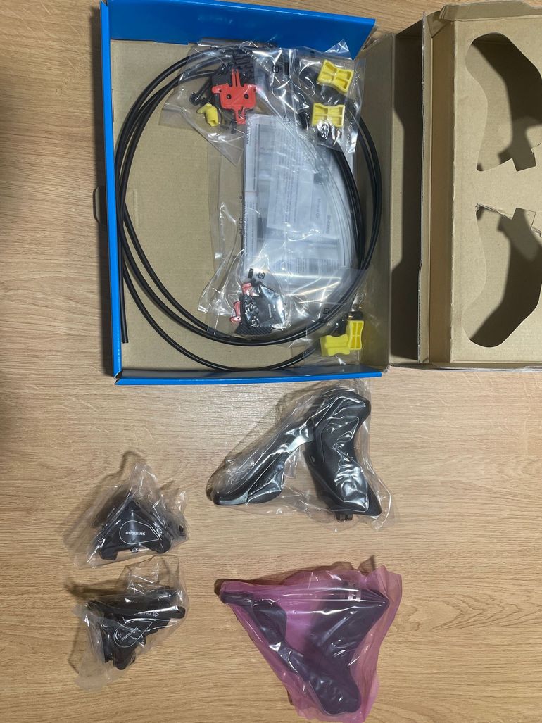 Used Shimano ST-R785 Di2 2x11 Levers + Brakes bike — image 4 of 5